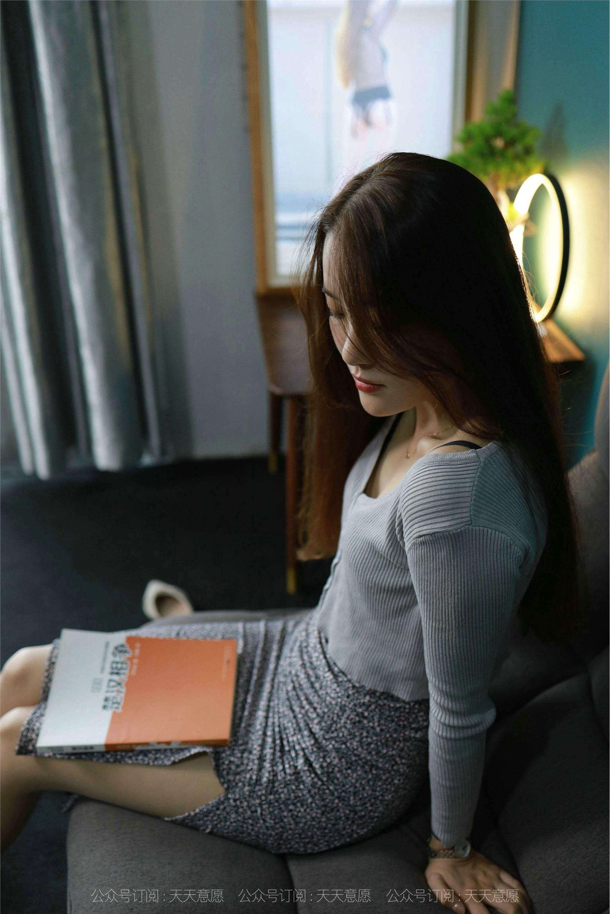 IESS异思趣向  2021.08.19 丝享家894：婉苹《温柔的碎花裙》